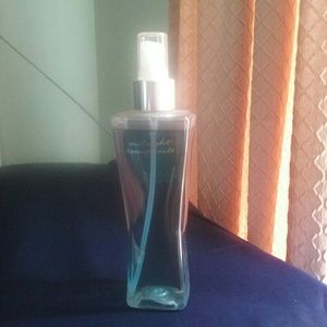 Bath and Body Works Midnight Pomegranate fragrance